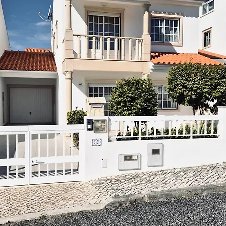 Casa 33 - Idyllisches Reihenhaus Mit Innenhof بيت للعطل