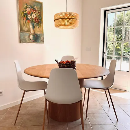 Casa 33 - Idyllisches Reihenhaus Mit Innenhof Feriehus São Martinho do Porto